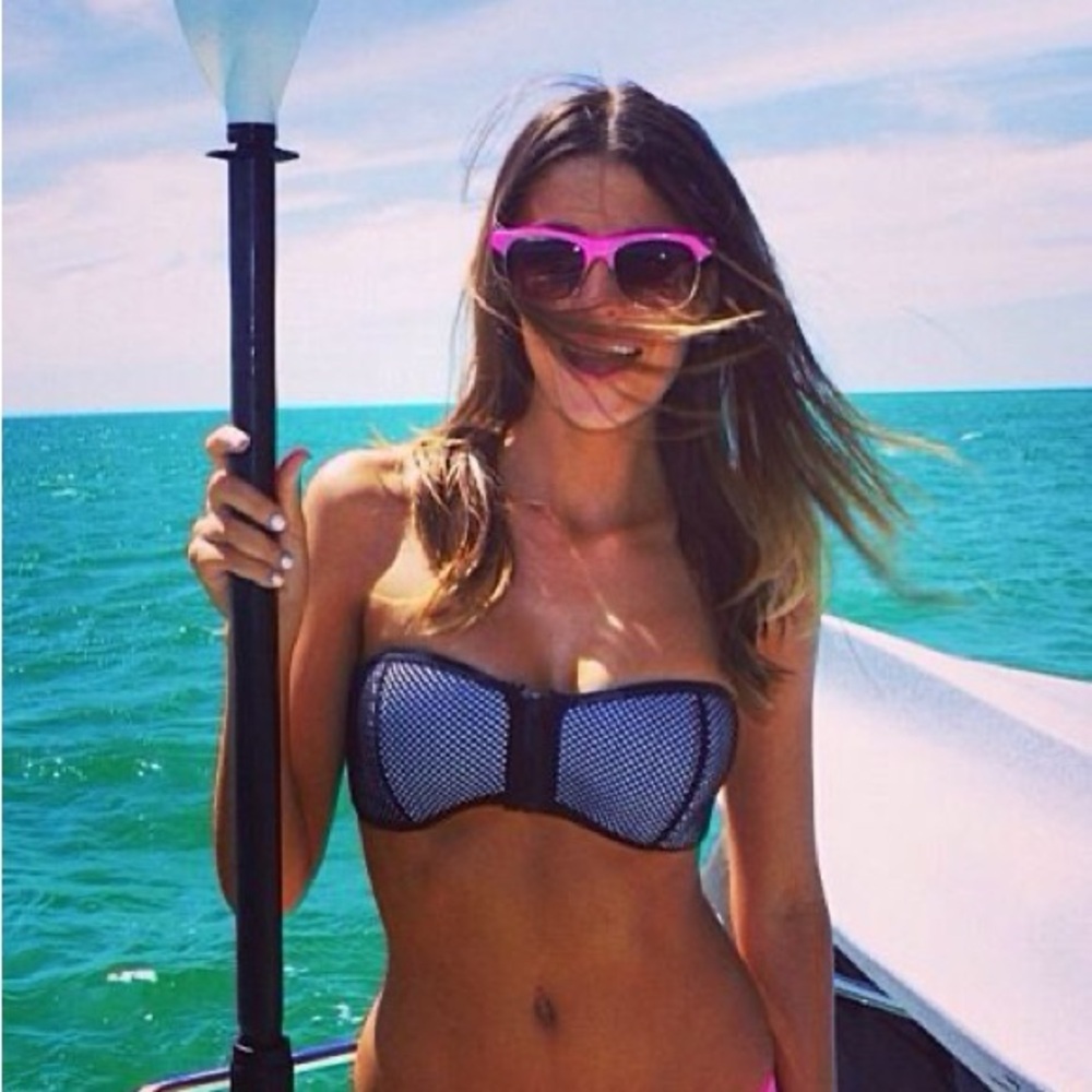 Triangl Swimwear Bikini (comes with 2 bottoms)